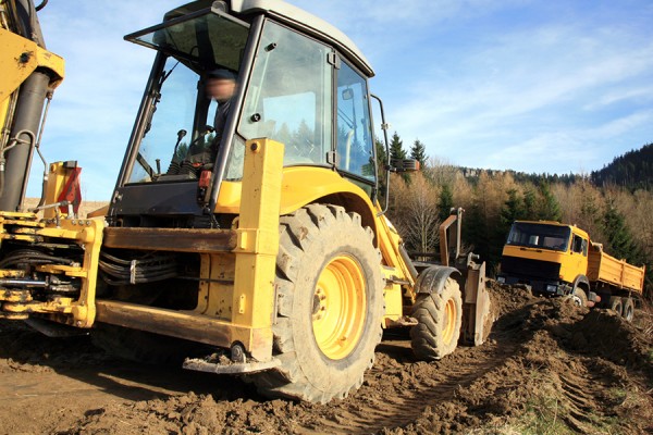 civil works gympie - positrack dry hire sunshine coast