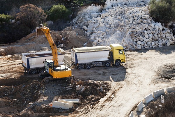 excavator hire brisbane - rock walls brisbane