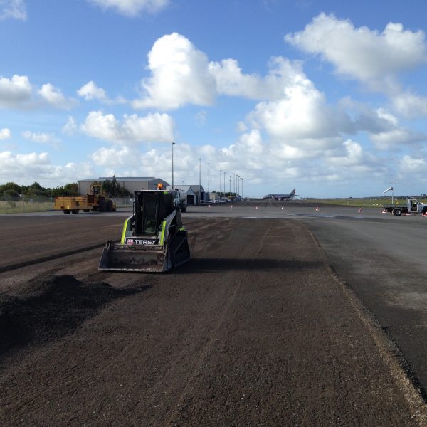 Tipper-Positrack-Hire-Civil-Works-Nambour